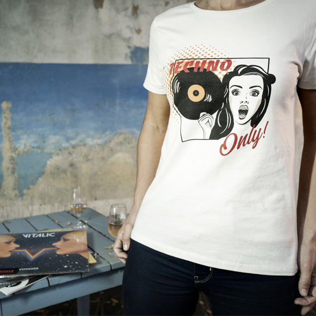 T-Shirt Femme Techno Only! T-Shirt Femme Techno Only!