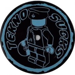 Tekno Sucks 100% Emel