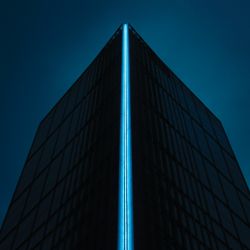 Numéro Bleu - Eternity