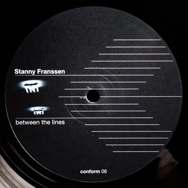 Stanny Franssen - Between The
