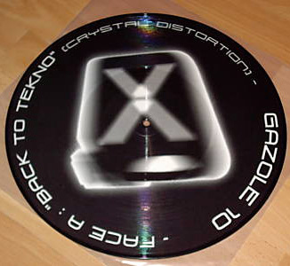 Crystal Distortion - Gazole Crystal Distortion - Gazole